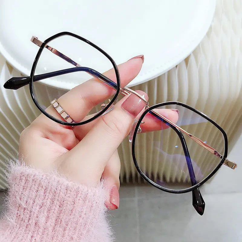 Anti-Radiation Geometric Metal Frame Glasses – Blue Light Blocking Eyeglasses for Women | Kabayan Merkado UAE